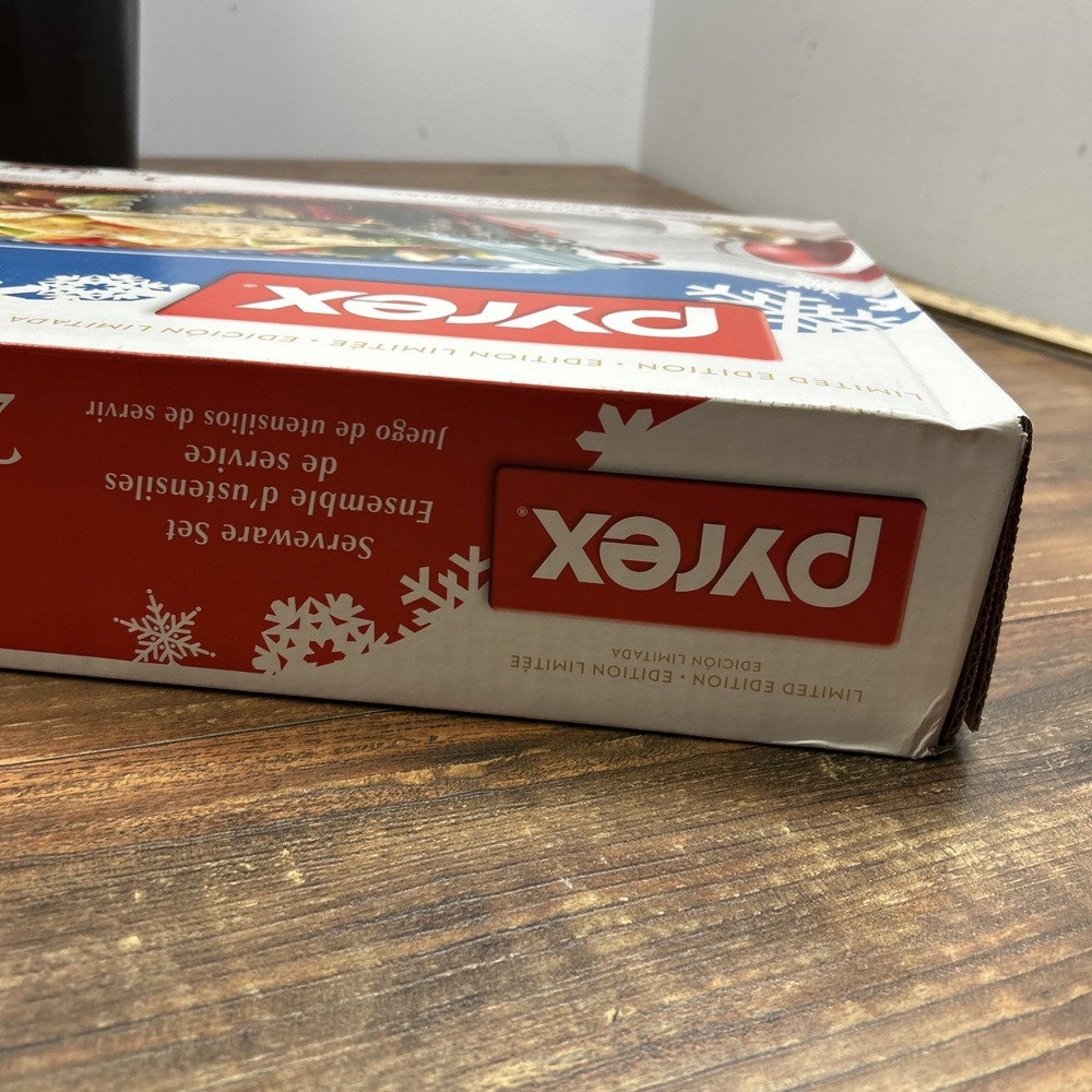 Pyrex Christmas Tree Basket Holiday Serveware 2 Piece Set Limited Edition NEW‎ - Picture 14 of 14